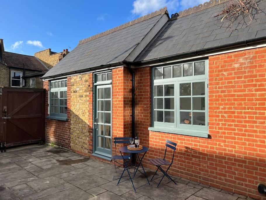 Forge Cottage - Pretty 1 Bedroom Cottage With Free Off Street Parking London Exterior foto